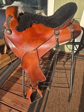 Synergist 16" Sheepskin Seat Trail/Pleasure Riding Endurance Saddle picture