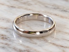 10K White Gold Wedding Band Ring Size 7.5 4g Classic Domed Polished picture