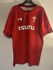 Wales WRU Under Armour Rugby Training Top Red Large ISUZU picture