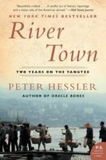 River Town: Two Years on the Yangtze (P.S.) - Paperback By Hessler, Peter - GOOD picture