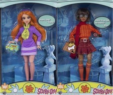 SET New In Hand Scooby Doo Velma & Daphne 11” Collector Fashion Dolls Jakks Pac picture