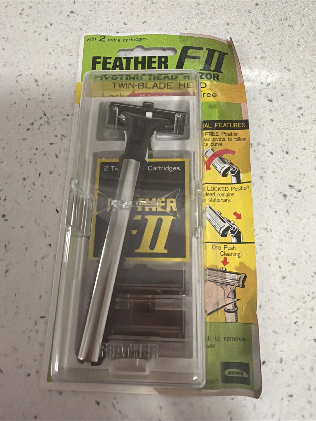 FEATHER RAZOR