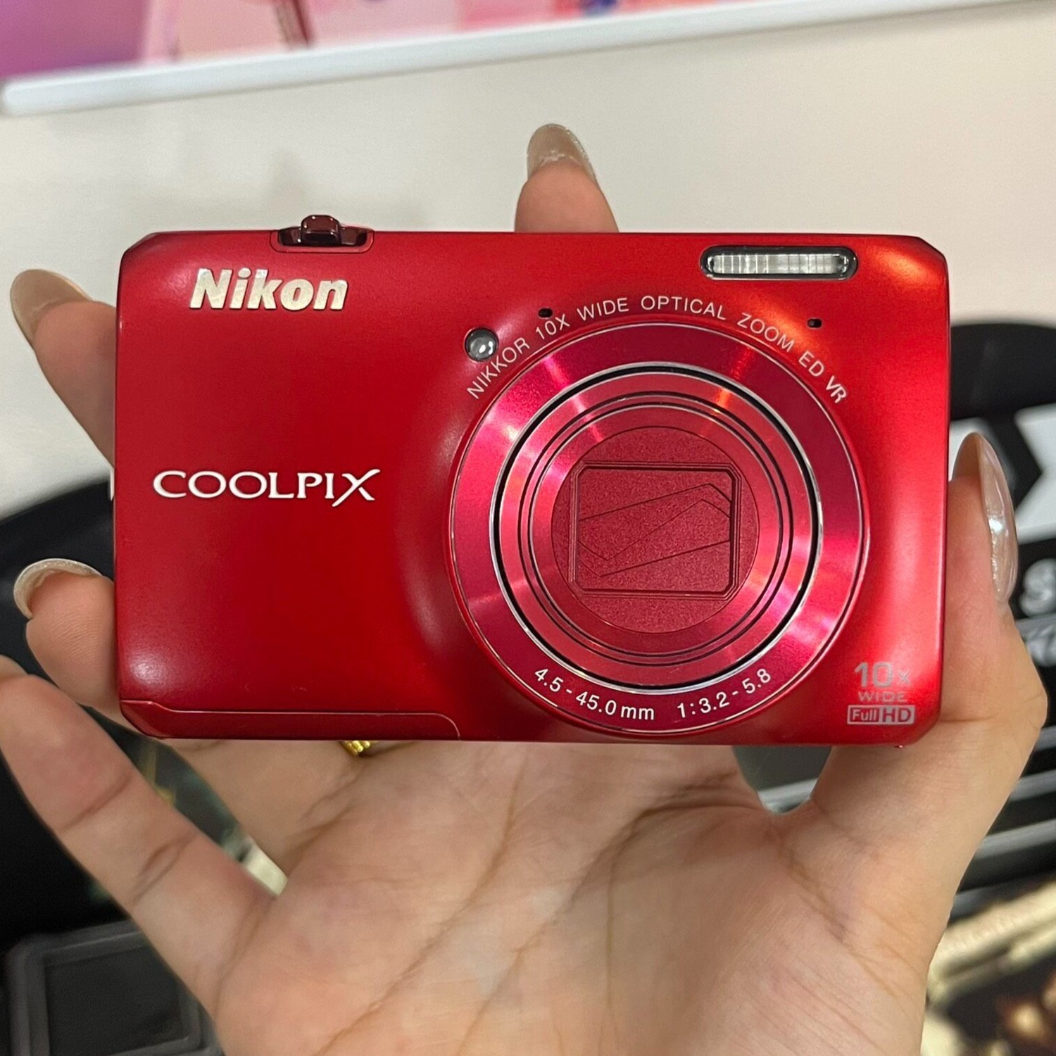 Nikon COOLPIX S6300 Digital Camera Red 16MP 10x Zoom 1080p Full HD Compact Nikon COOLPIX S6300 Digital Camera Red 16MP 10x Zoom 1080p Full HD Compact