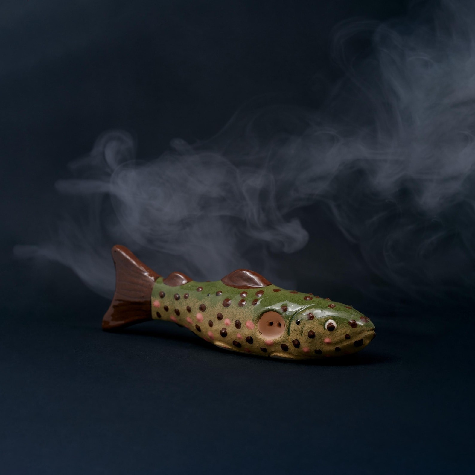 Handmade Trout Pipe – Ceramic Fish Gift Handmade Trout Pipe – Ceramic Fish Gift
