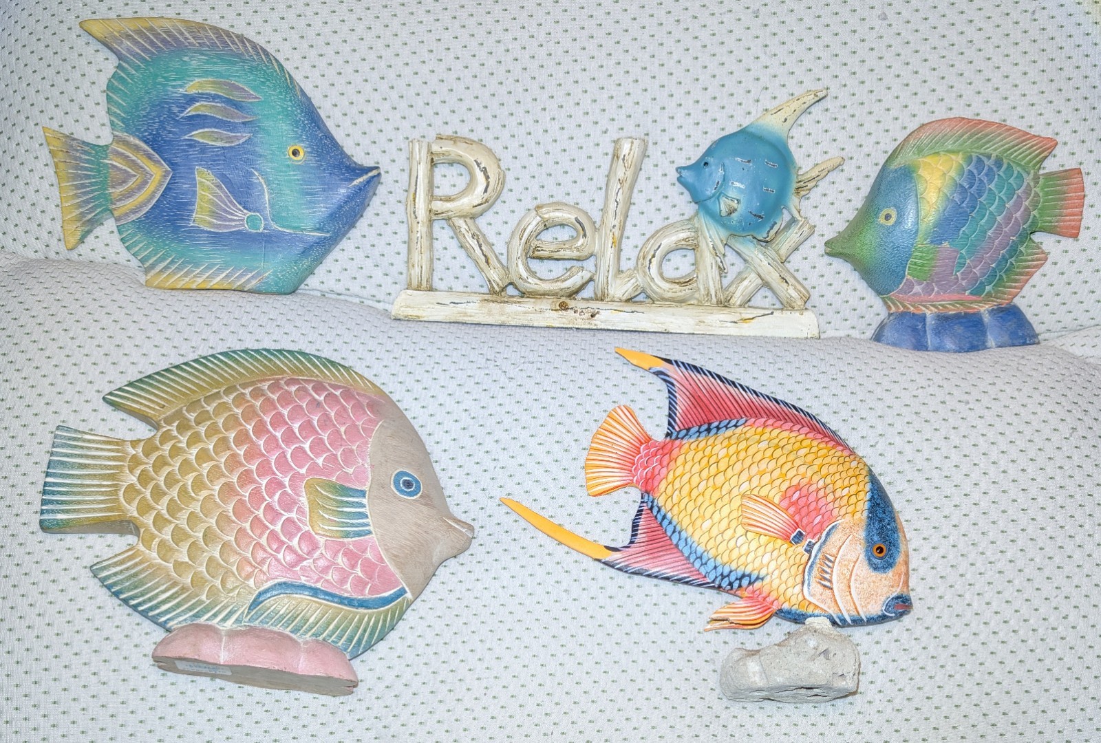 Vintage Hand Carved Wood Tropical Fish Figurine Lot Pier 1 Coastal Beach Decor Vintage Hand Carved Wood Tropical Fish Figurine Lot Pier 1 Coastal Beach Decor