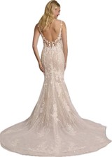 NWT DESIGNER WEDDING DRESS - GALINA SIGNATURE - Backless, Mermaid Gown  picture