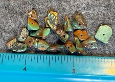 20 Turquoise Indian Trade Beads Navajo Indian Turquoise Chips OLD! picture
