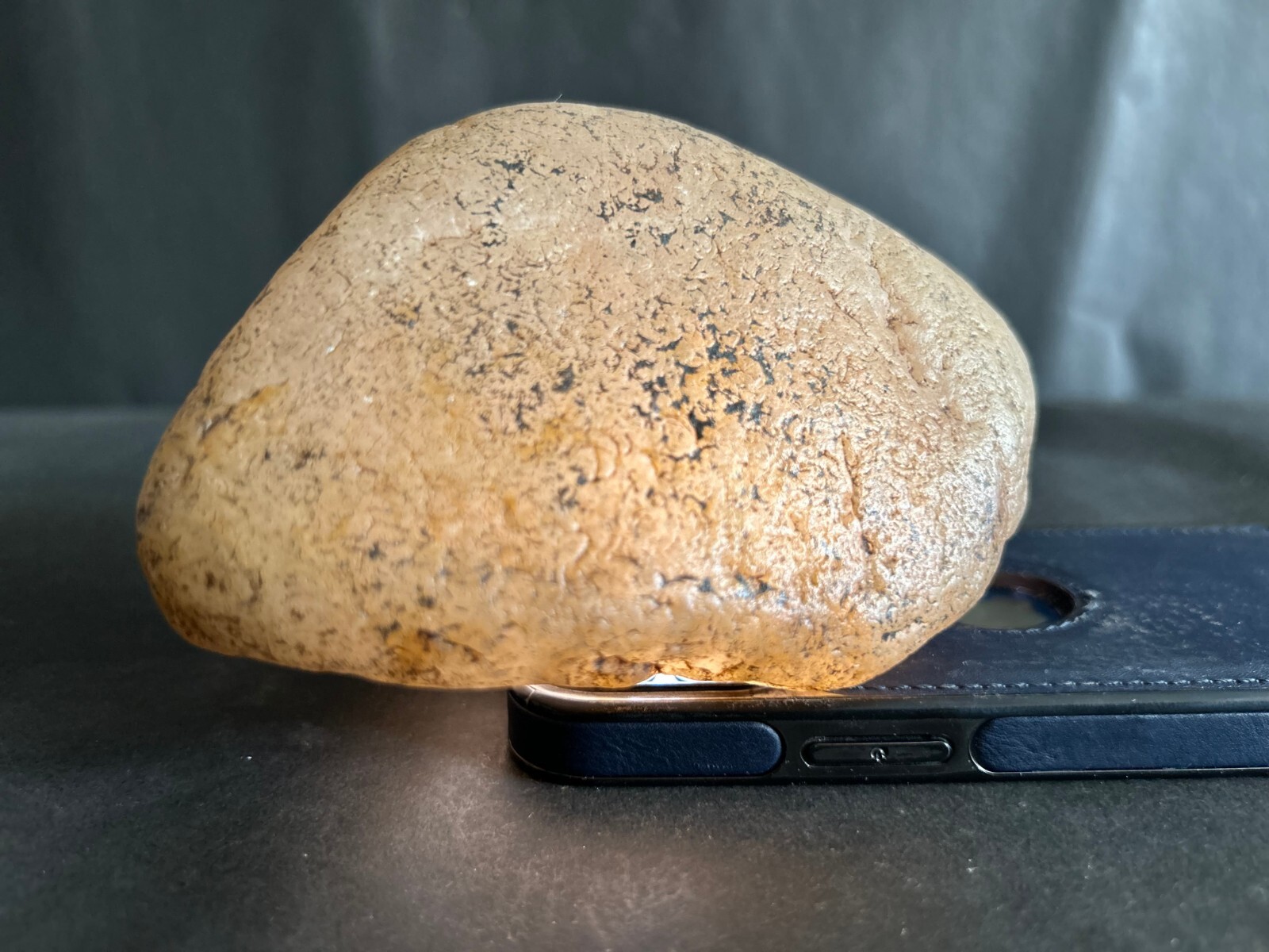 19c ANCIENT AUTHENTIC ROUGH UNCUT UNIQUE RARE STONE 19c ANCIENT AUTHENTIC ROUGH UNCUT UNIQUE RARE STONE