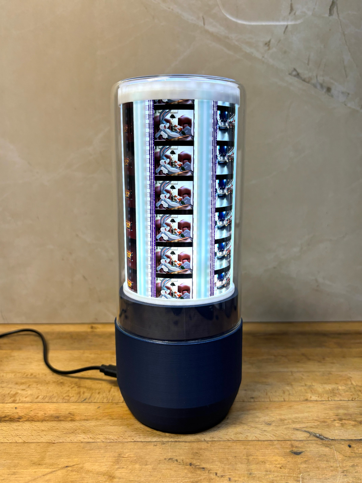 LOONEY TUNES : BACK IN ACTION Re-Purposed 35mm Film Light LOONEY TUNES : BACK IN ACTION Re-Purposed 35mm Film Light