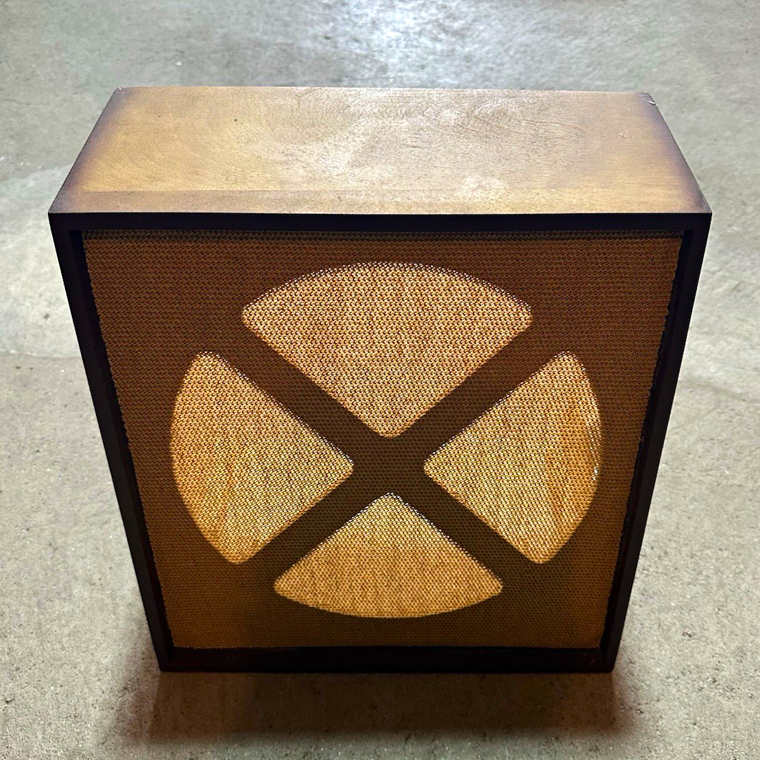 Vintage Wood Speaker Cabinet X Pattern Grille Cloth Approx 15 in H