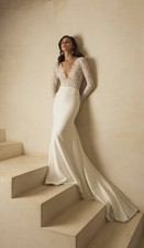 Wedding dress designer Sarah Seven.  size 4 picture