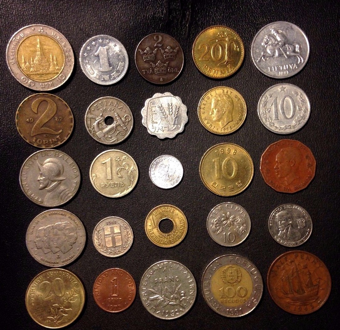 Coins of the World - 25 Coins from 25 Nations - High Quality - Excellent Variety Coins of the World - 25 Coins from 25 Nations - High Quality - Excellent Variety
