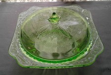 Jeannette 9" Covered Bowl , Adam Pattern Green Depression Glass , Uranium Glow picture