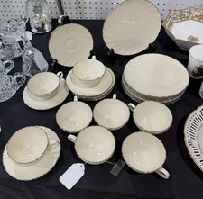 Rare Vintage Discontinued Lenox China Weatherly Pattern 24 PC Set picture