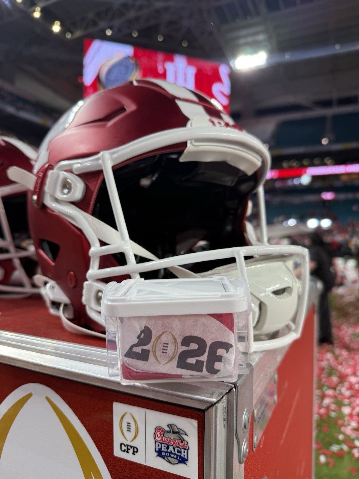 2026 INDIANA Hoosiers CFP National Championship On Field Confetti - MEDIUM CUP 2026 INDIANA Hoosiers CFP National Championship On Field Confetti - MEDIUM CUP