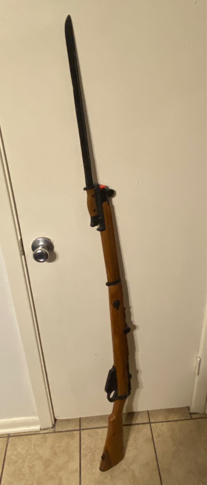 Lee-Enfield Mk3 Rifle Replica, Black-Brown Color, World War I, Good Condition