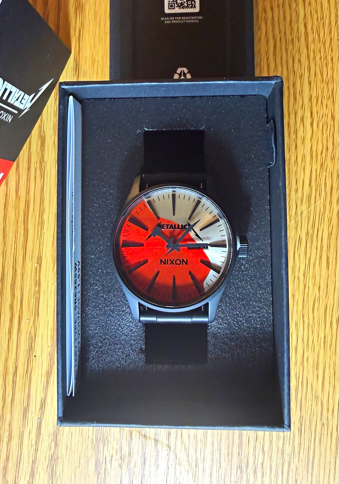 Nixon x Metallica Kill ’Em All Sentry Stainless Steel Watch A1425-3102 New Nixon x Metallica Kill ’Em All Sentry Stainless Steel Watch A1425-3102 New