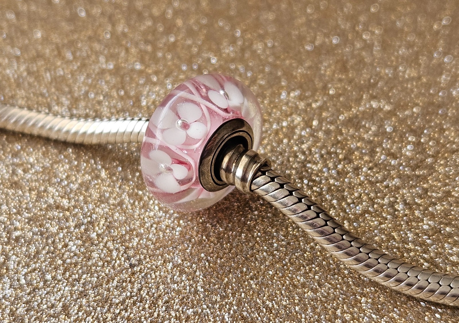 Authentic Pandora Pink Field Of Flowers Murano Charm Authentic Pandora Pink Field Of Flowers Murano Charm
