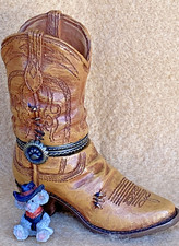 Boyds Bears 2013 Cash’s Boot with Whiskey McNibble New In Box  1E/897 picture