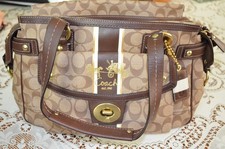 Coach Stagecoach Top Handle Multi Pockets Handbag #DO869-12529 Dustbag/Wallet picture